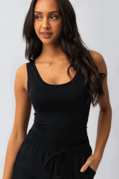 La Camisole Unie Gainante