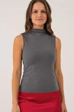 La Camisole Près Du Corps Avec Col Montant -Mode Femme Homme product 015A02504 031