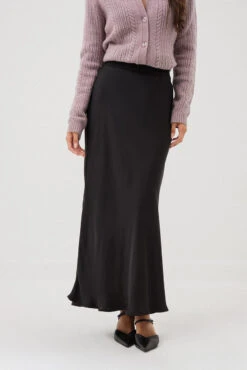 La Jupe En Satin Ligne A -Mode Femme Homme product 015A04701 172