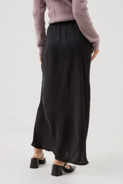 La Jupe En Satin Ligne A -Mode Femme Homme product 015A04701 172 2