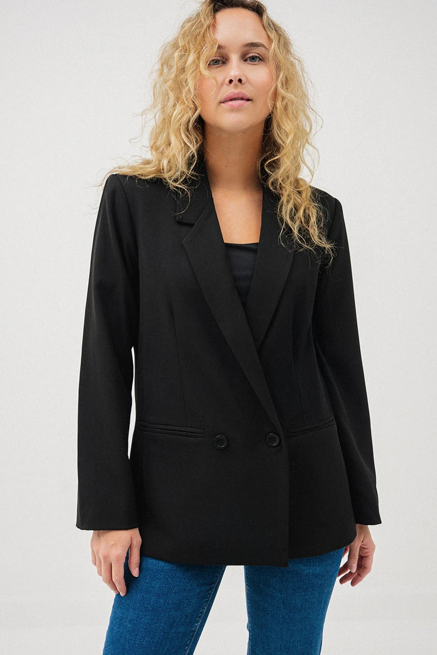 Le Blazer Classique Ample Noir 1 Le Blazer Classique Ample Noir