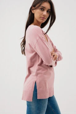 Le Chandail Long Avec Col En V -Mode Femme Homme product 015A14219 220 3 b0037ca2 2c90 4b65 8c0c b8e793451cfd