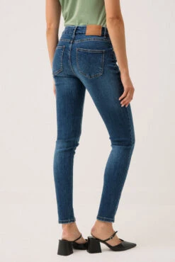 Le Jeans étroit Avec Usure Aux Poches | Modèle Sophia -Mode Femme Homme product 015A16303 022 3