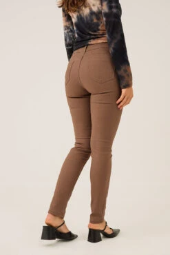 Le Jeans étroit Coloré Sculptant -Mode Femme Homme product 015A16608 043 4