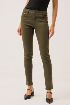 Le Jeans étroit Coloré Sculptant -Mode Femme Homme product 015A16608 126