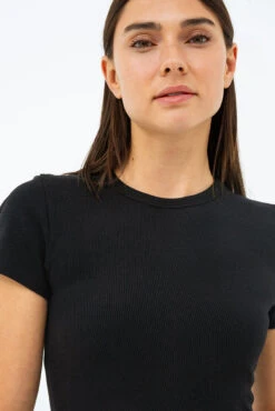 Le T-shirt Côtelé Uni -Mode Femme Homme product 015P13550 172 2