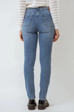 Le Jeans étroit | Modèle Sophia 16 Le Jeans étroit | Modèle Sophia -Mode Femme Homme product 015P16301 53 6