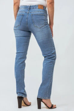 Le Jeans Droit | Modèle Daniella -Mode Femme Homme product 015P16502 235 4