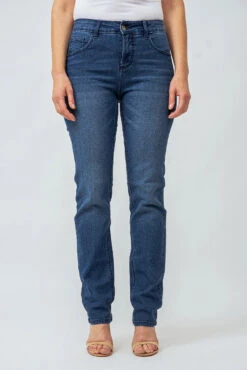 Le Jeans Droit | Modèle Daniella -Mode Femme Homme product 015P16502 82 2