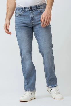 Le Jeans Classique Jambe Droite -Mode Femme Homme product 045P43D01 235 2