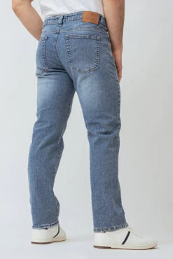 Le Jeans Classique Jambe Droite -Mode Femme Homme product 045P43D01 235 4