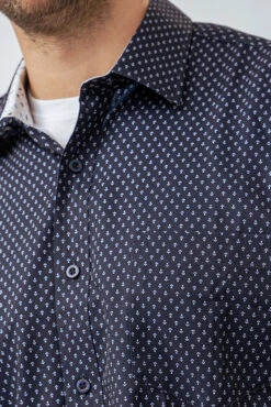 La Chemise Imprimée Ancres De Bateaux 9 La Chemise Imprimée Ancres De Bateaux -Mode Femme Homme product 045P54M13 142 4