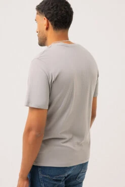 Le T-shirt Imprimé Logo Taches De Peinture Par Jack & Jones -Mode Femme Homme product 12278523 95 3