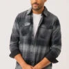 La Chemise En Flanelle Légère Motif à Carreaux Par Projek Raw