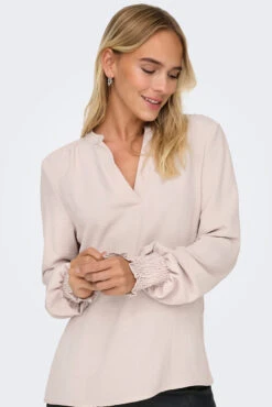 ONLY La Blouse En Crêpe Avec Col En V