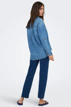 ONLY La Chemise En Denim Bleu Moyen -Mode Femme Homme product 15361370 807 3