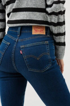 Le Jeans Levi’s | Modèle 725 -Mode Femme Homme product 18759 0196 022 4
