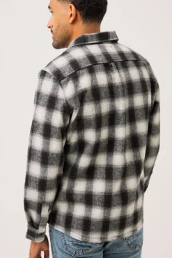 La Surchemise En Flanelle épaisse Par Oxygen -Mode Femme Homme product MS100 573 343 4