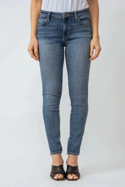 Guess Le Jeans Bleu étroit | Modèle Sexy Curve