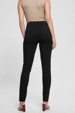 Le Jeans Guess Noir | Modèle 1981 Skinny -Mode Femme Homme product wb9ab4d25u4 7 5e1a7061 259b 4782 866a 4864cc99e9b1